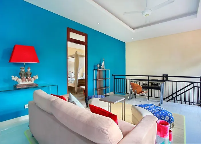 Legian Beach Villas Отель