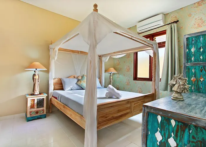 Legian Beach Villas 3*