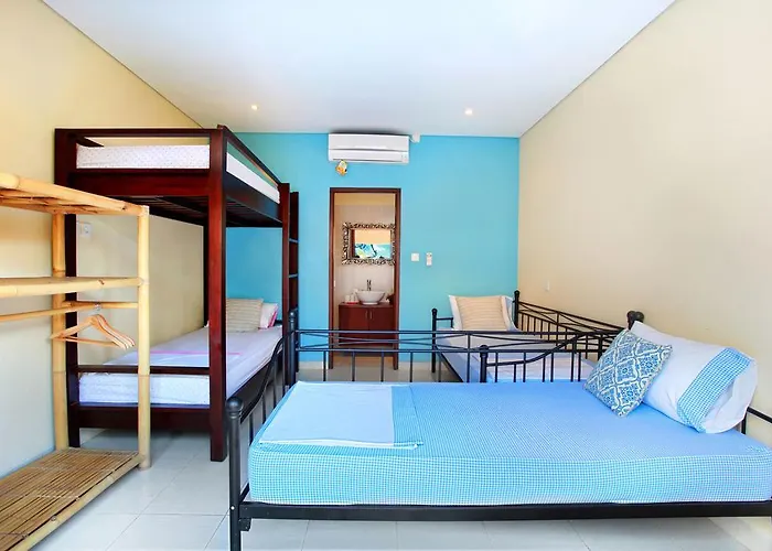Legian Beach Villas Отель 3*