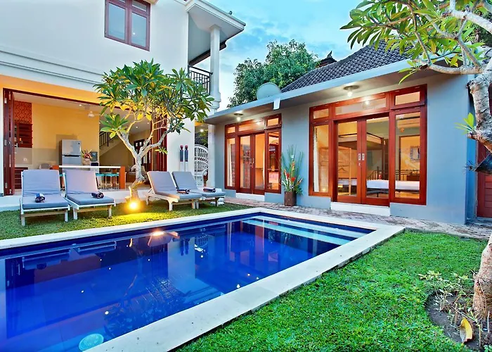 Legian Beach Villas Отель Легиан