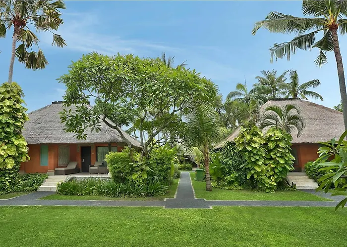 Legian Beach Villas 3* Легиан