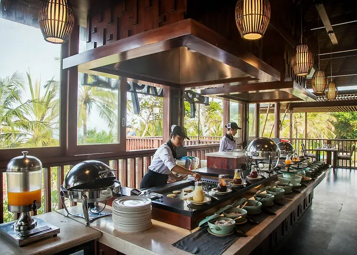 Legian Beach Villas