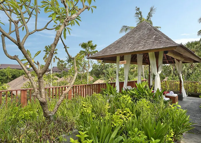 Legian Beach Villas 3* Легиан